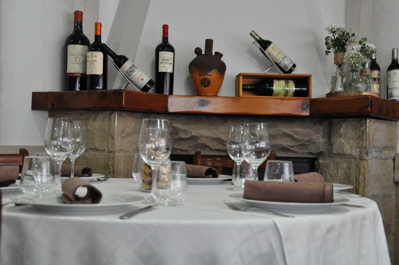 Hotel Casa Portuguesa Meaño Εξωτερικό φωτογραφία