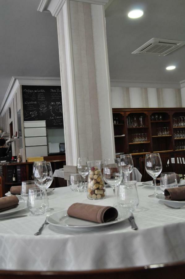 Hotel Casa Portuguesa Meaño Εξωτερικό φωτογραφία